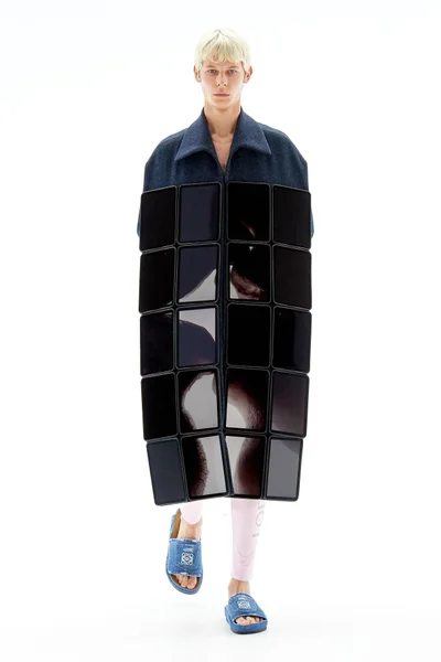 Look 30